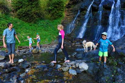 Naturerlebnisweg-Hart-Schleierwasserfall-cWoergoetterfriends_erste_ferienregion_zillertal.jpg