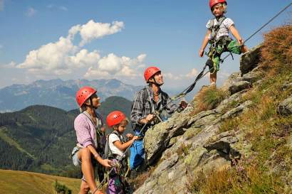 Kinderklettersteig-Spieljoch-cWoergetterfriends_erste_ferienregion_zillertal.jpg